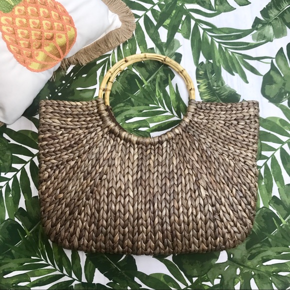 GAP Handbags - GAP - Straw bucket tote brown round bamboo handles